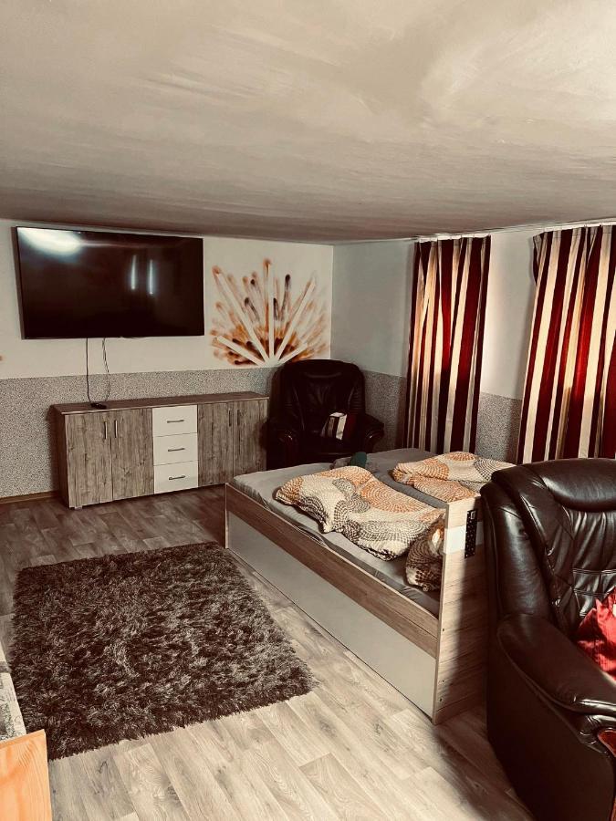Best Price Guesthouse Seghedin Exterior foto