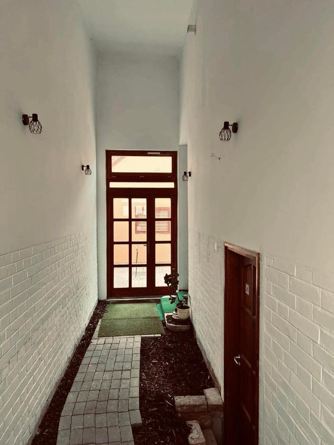 Best Price Guesthouse Seghedin Exterior foto